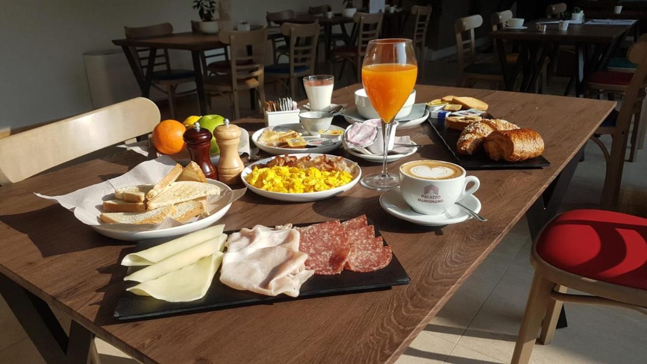 Palazzo Marignano Hotel Melegnano Zewnętrze zdjęcie