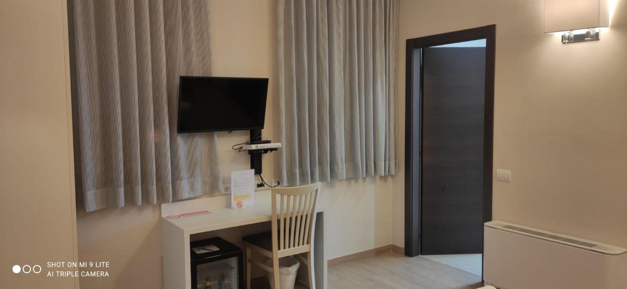 Palazzo Marignano Hotel Melegnano Zewnętrze zdjęcie