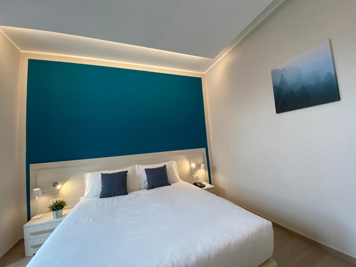 Palazzo Marignano Hotel Melegnano Zewnętrze zdjęcie