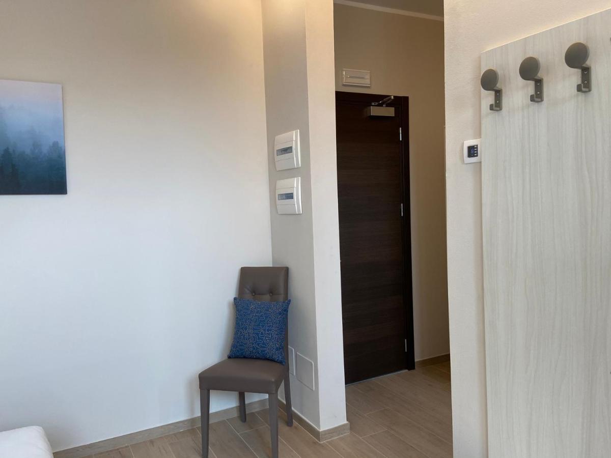 Palazzo Marignano Hotel Melegnano Zewnętrze zdjęcie